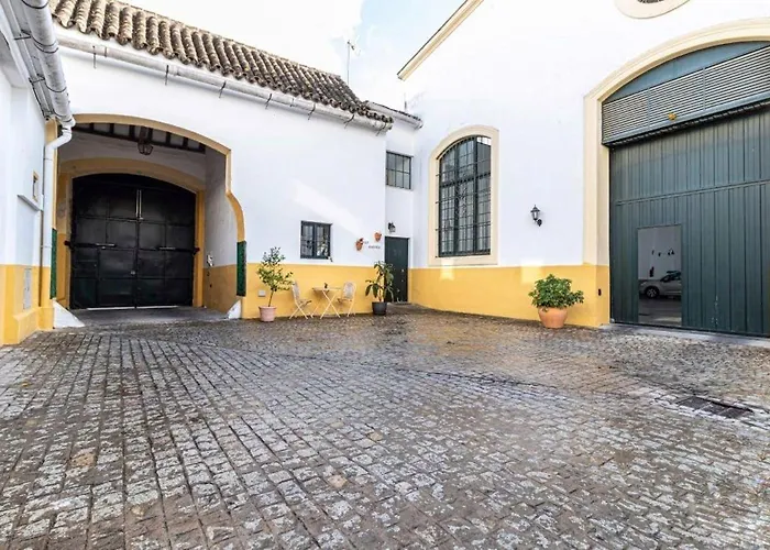 Loft Bodega San Blas Con Porche Y Parking