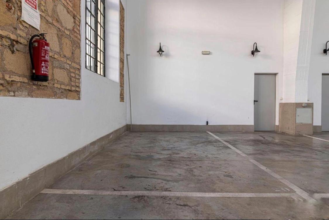 Apartment Loft Bodega San Blas Con Porche Y Parking
